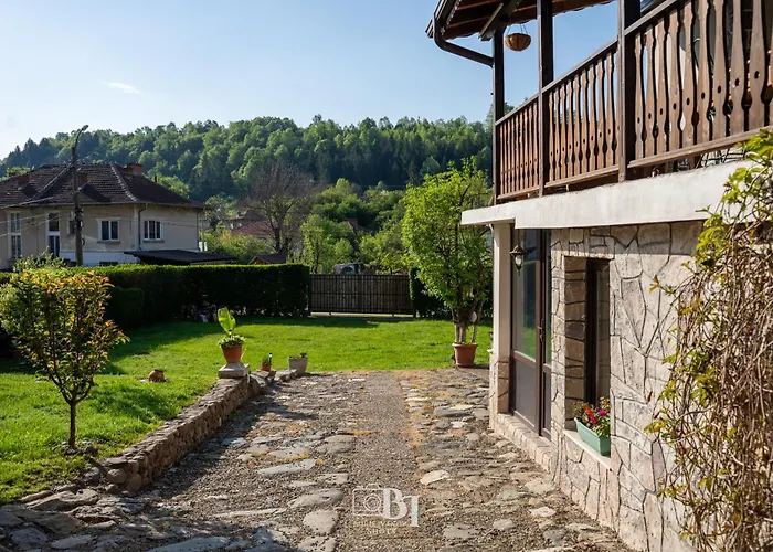 Gasthof Къща За Гости